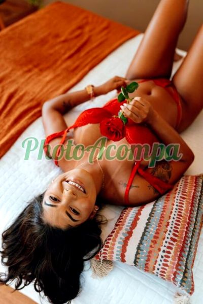 Luna, escort em Capelinha