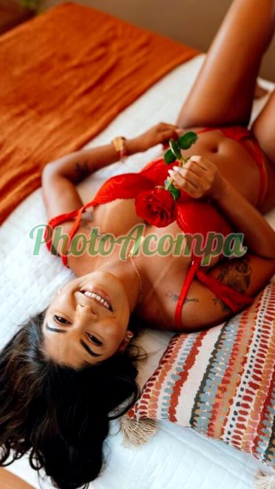 Luna, escort em Capelinha