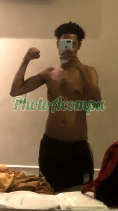 Caetano, garoto de programa em Santo André (ABC Paulista)