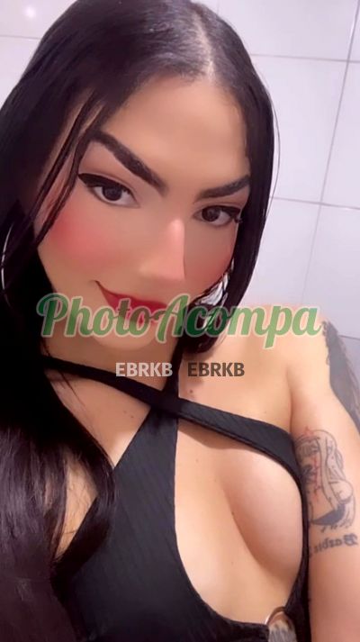 Júlia Lins, travesti em Boa Viagem (Recife)