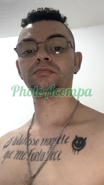 Augusto, garoto de programa no Centro (SP)