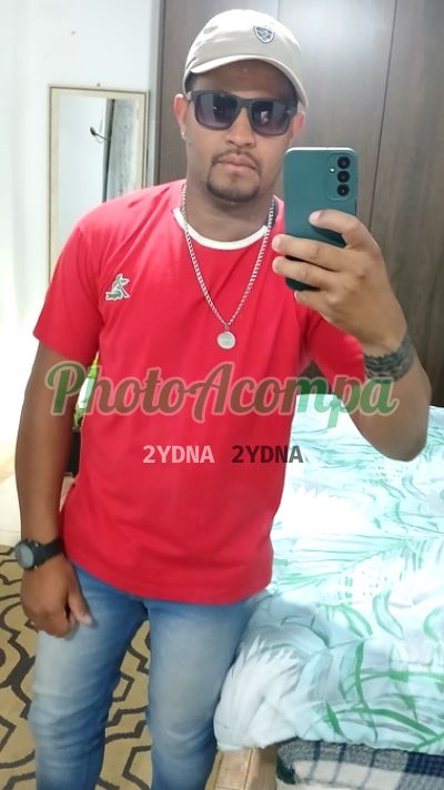 Marcos, garoto de programa em Jacarepaguá (RJ)