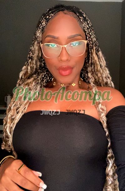 Cristal, mulher que faz massagens eróticas em São Paulo