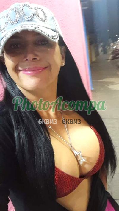 Fabiane Albuquerque, travesti na Zona Norte (SP)