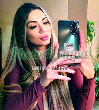 Júlia, massagista em São Paulo