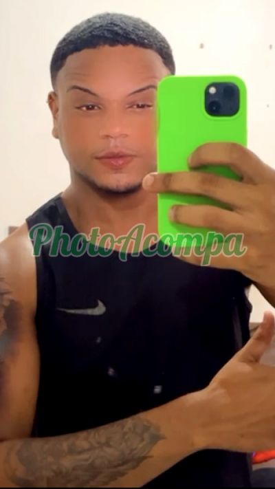 João, garoto de programa em Nova Iguaçu