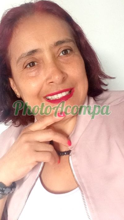 Verônica, mulher que faz massagens eróticas em Santo Antônio da Platina