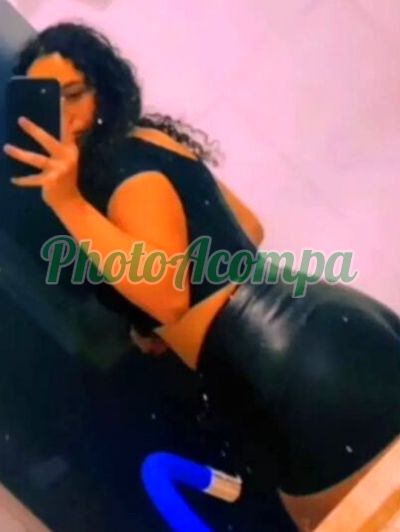 Nayara, acompanhante em São José dos Campos