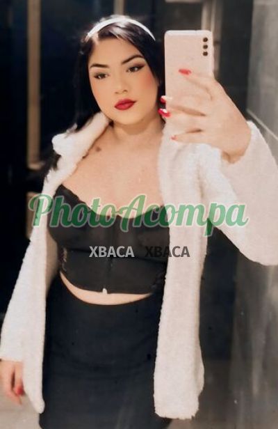 Mirella, garota de programa no Guarujá