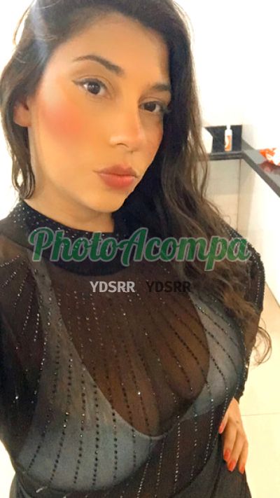 Júlia, garota de programa no Recreio dos Bandeirantes (RJ)