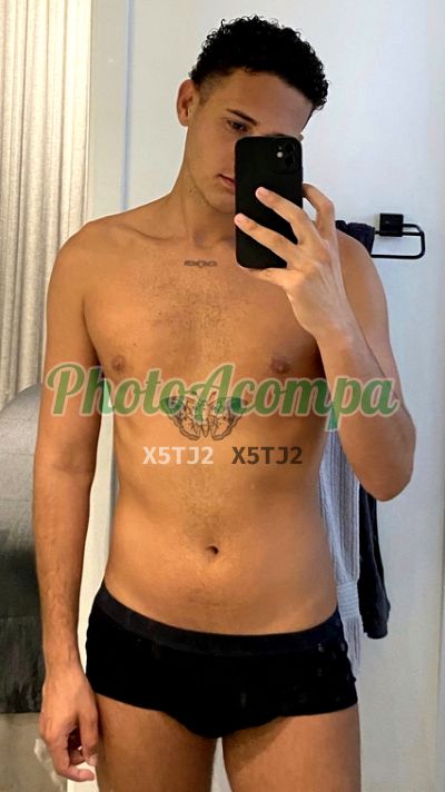Rani (21) 97612-0305, garoto de programa no Rio de Janeiro