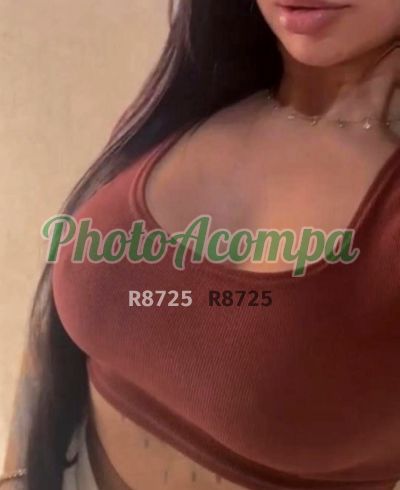 Gatinha, mulher que faz videochamadas e sexting