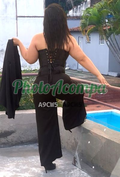 Helena (31) 99999-1646, Massagista em Belo Horizonte
