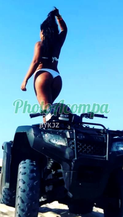 Juliana Matarazzo, mulher que faz videochamadas e sexting