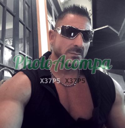 Carlos (11) 95061-9453, garoto de programa em Guarulhos