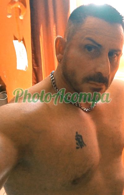 Carlos (11) 95061-9453, garoto de programa em Guarulhos
