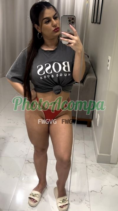 Pati, mulher que faz videochamadas e sexting