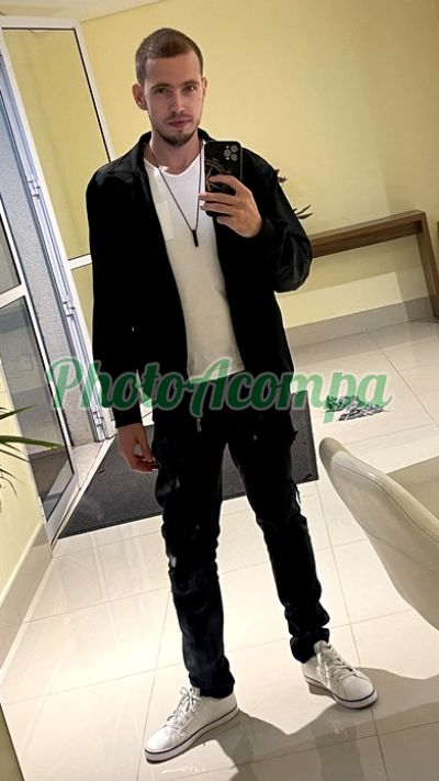 Flávio, garoto de programa na Moóca (SP)