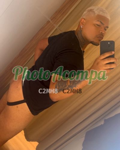 Guinho, garoto de programa em Suzano