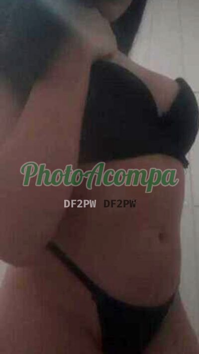 Lívia, escort no Guarujá