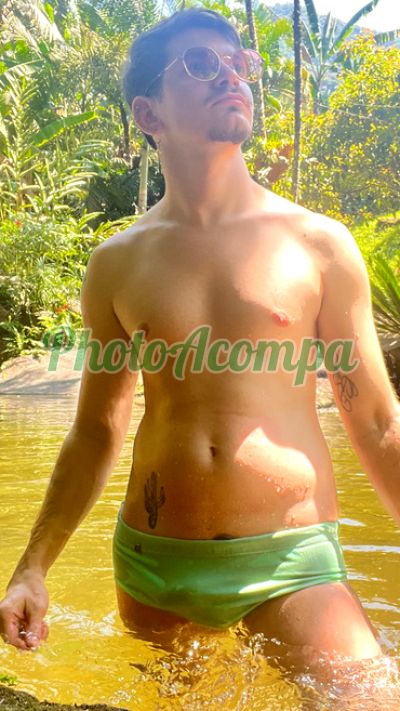 Cley (21) 98445-5428, Homem que faz massagens eróticas na Barra da Tijuca (RJ)