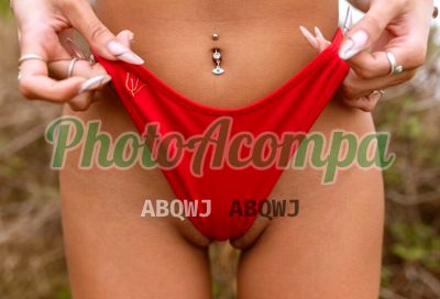 Angel magrinha, mulher que faz videochamadas e sexting