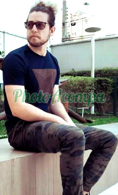 Éros Agapê, Garoto de programa no Centro (Curitiba)