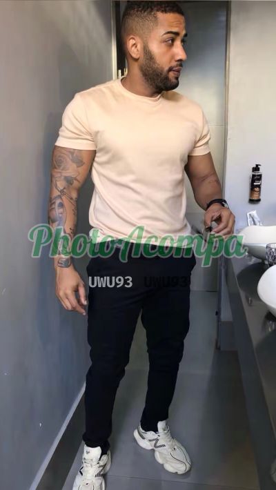 Leo Baiano (19) 99005-6279, garoto de programa em Moema (SP)