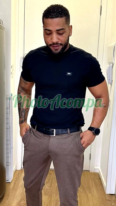 Leo Baiano (19) 99005-6279, garoto de programa na Vila Mariana (SP)