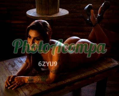 Boca de Veludo, mulher que faz massagens eróticas em Rio do Sul