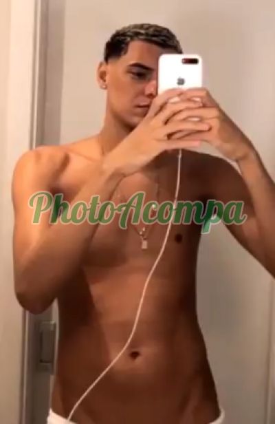 Henrique, garoto de programa na Zona Oeste (RJ)