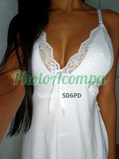 Morena Mystery, mulher que faz videochamadas e sexting