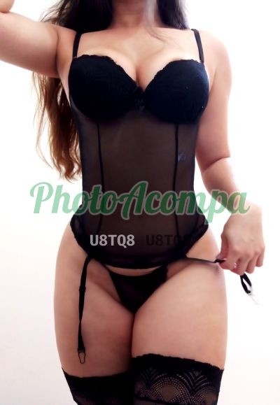 Lary, mulher que faz videochamadas e sexting