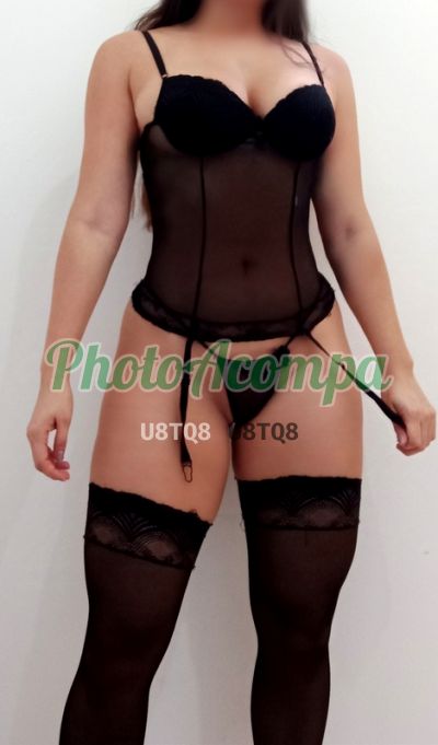Lary, mulher que faz videochamadas e sexting