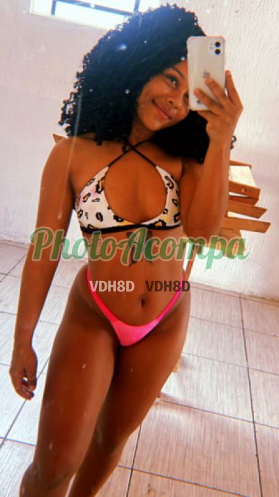 Dhennyfe, acompanhante na República (SP)