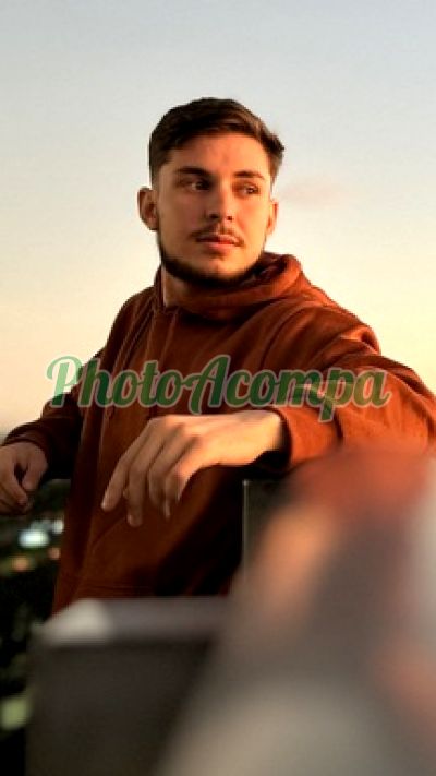Antony Adonay (14) 99665-2999, Garoto de programa em Batel (Curitiba)