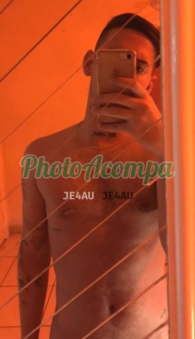 Luan, garoto de programa em Piçarras