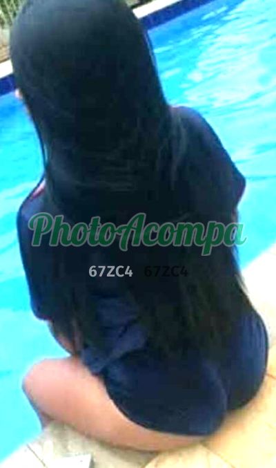Laurynn, travesti em Itapevi