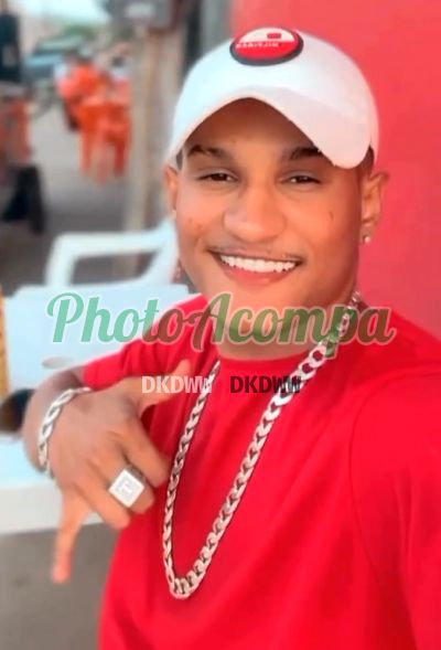 Mandrak, garoto de programa no Guarujá
