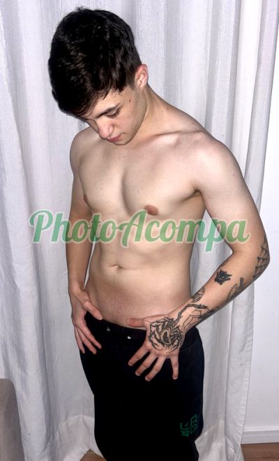 Alex Makarov, Garoto de programa em Batel (Curitiba)