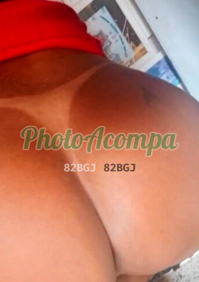 Morena, garota de programa no Centro (SP)