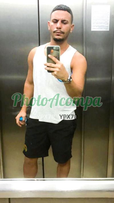 Lucas, garoto de programa em Jacarepaguá (RJ)