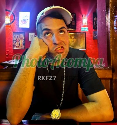 Jhonnas, garoto de programa em São Paulo