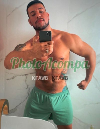 Lion Santos, garoto de programa em Manaus
