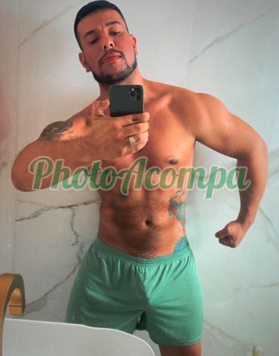 Lion Santos, garoto de programa em Manaus