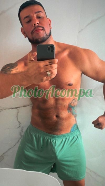 Lion Santos, garoto de programa em Manaus