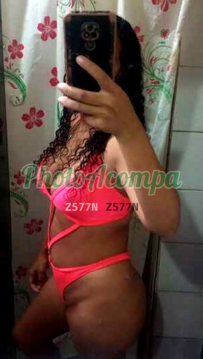 Verônica, garota de programa em Queimados