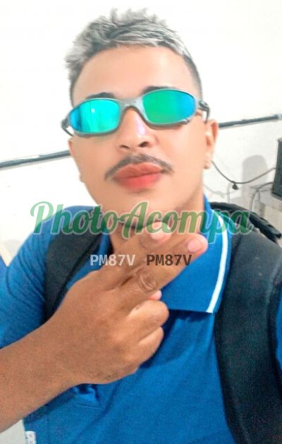 Paulo Junior, garoto de programa em Recife