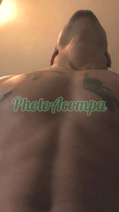 Rafael Fernandes, Garoto de programa em São Paulo