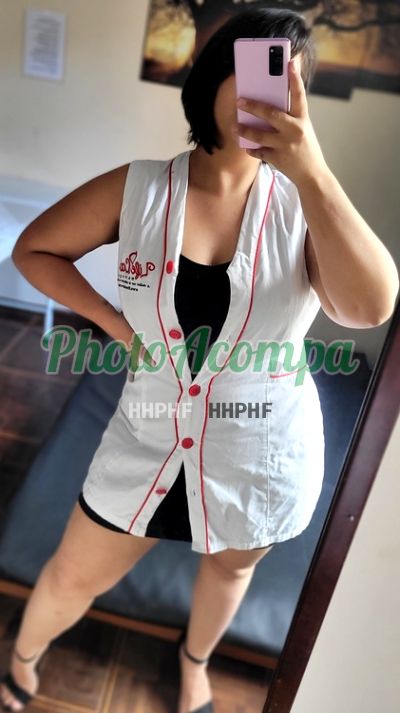 Any Damasceno, mulher que faz massagens eróticas em Curitiba